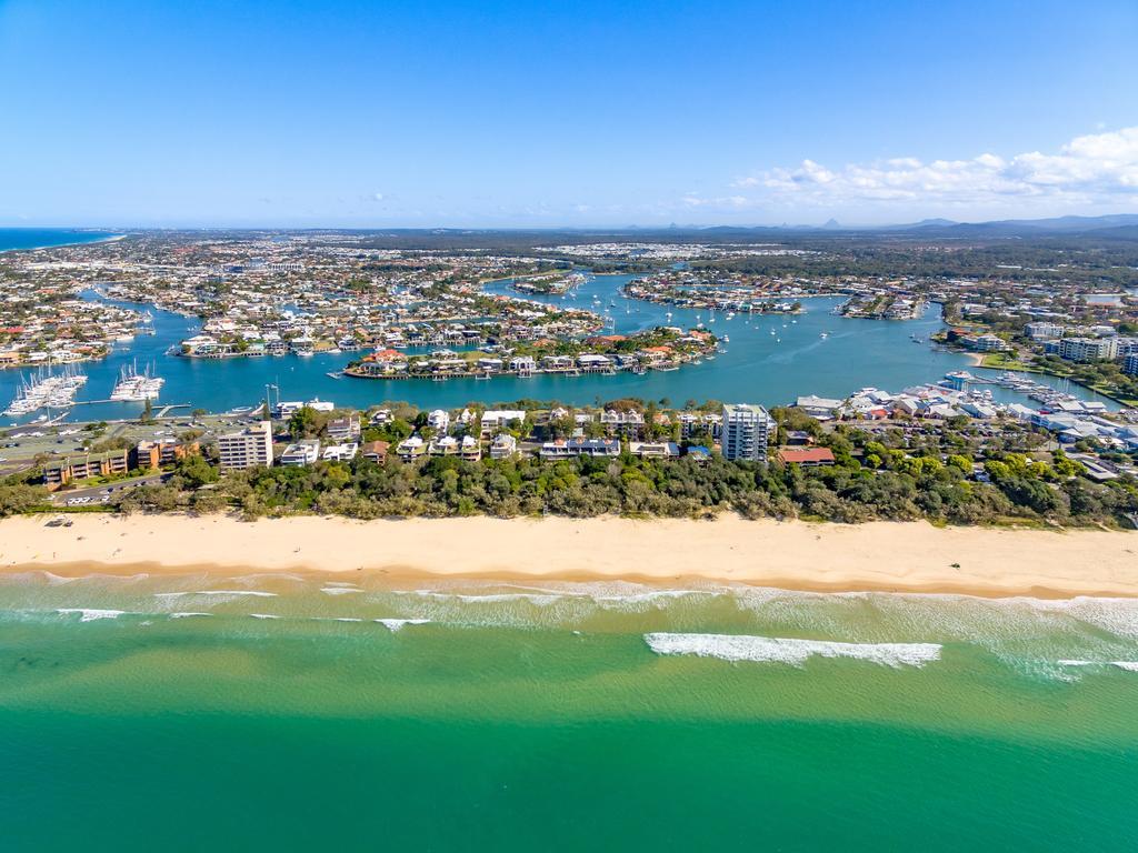 Beachcomber On The Spit Mooloolaba Exterior photo