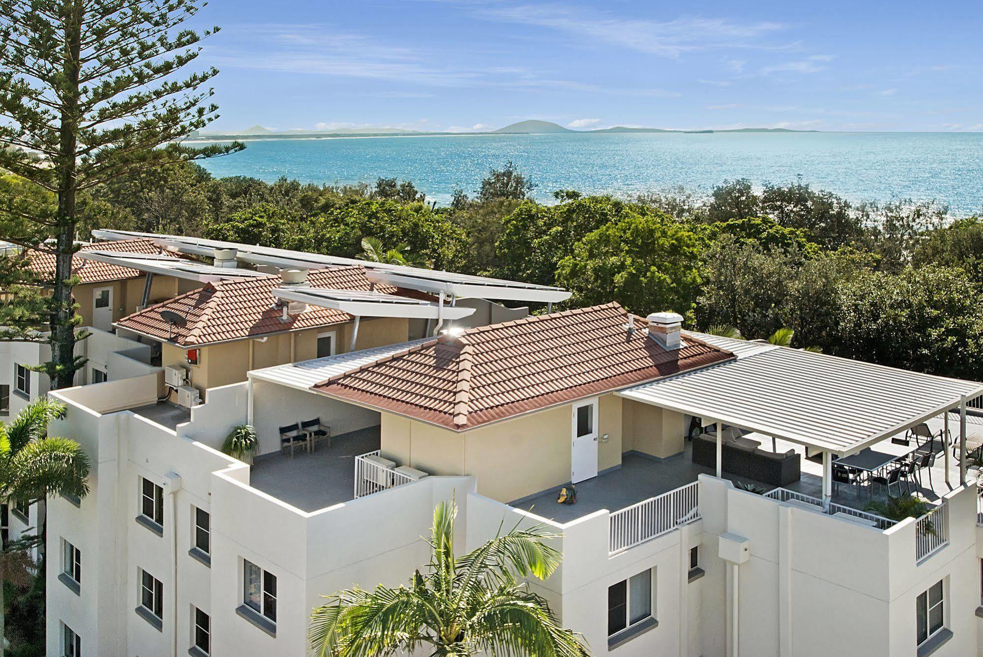 Beachcomber On The Spit Mooloolaba Exterior photo